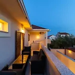 Find Your Haven In Morena Celeste Seaside Puntamika Apartments!